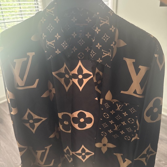 Louis Vuitton Monogram Shirt - Picture 1 of 6